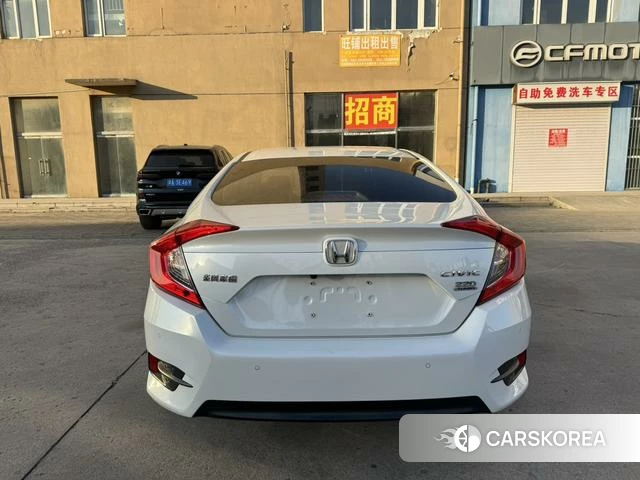 Honda Civic id 4253177 из Китая 14