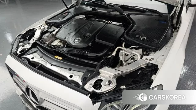 Mercedes-Benz E-Class W213 id 3484603 из Кореи 16