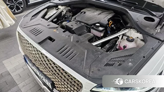 Genesis GV70 id 2940454 из Кореи 16