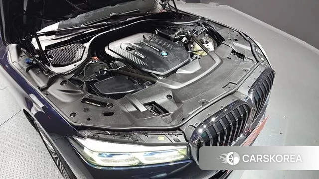 BMW 7 Series (G11) id 3449247 из Кореи 16