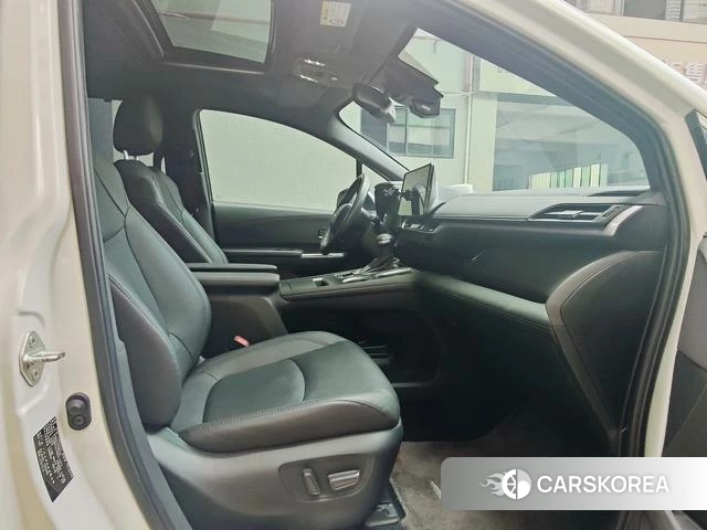 Toyota Saina id 4329024 из Китая 12