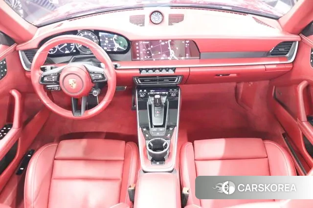 Porsche 911(992) id 3416525 из Кореи 16