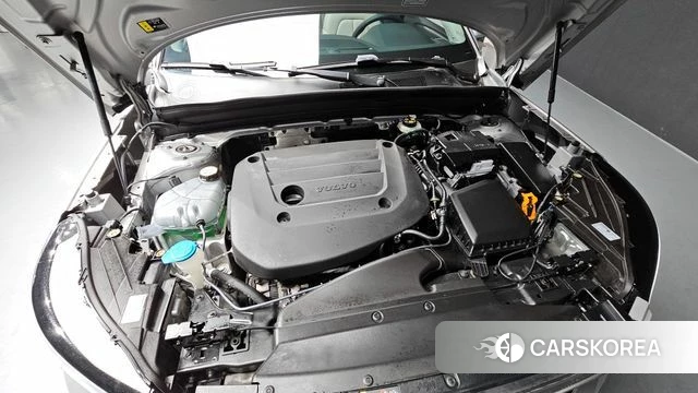 Volvo XC40 id 4480964 из Кореи 16