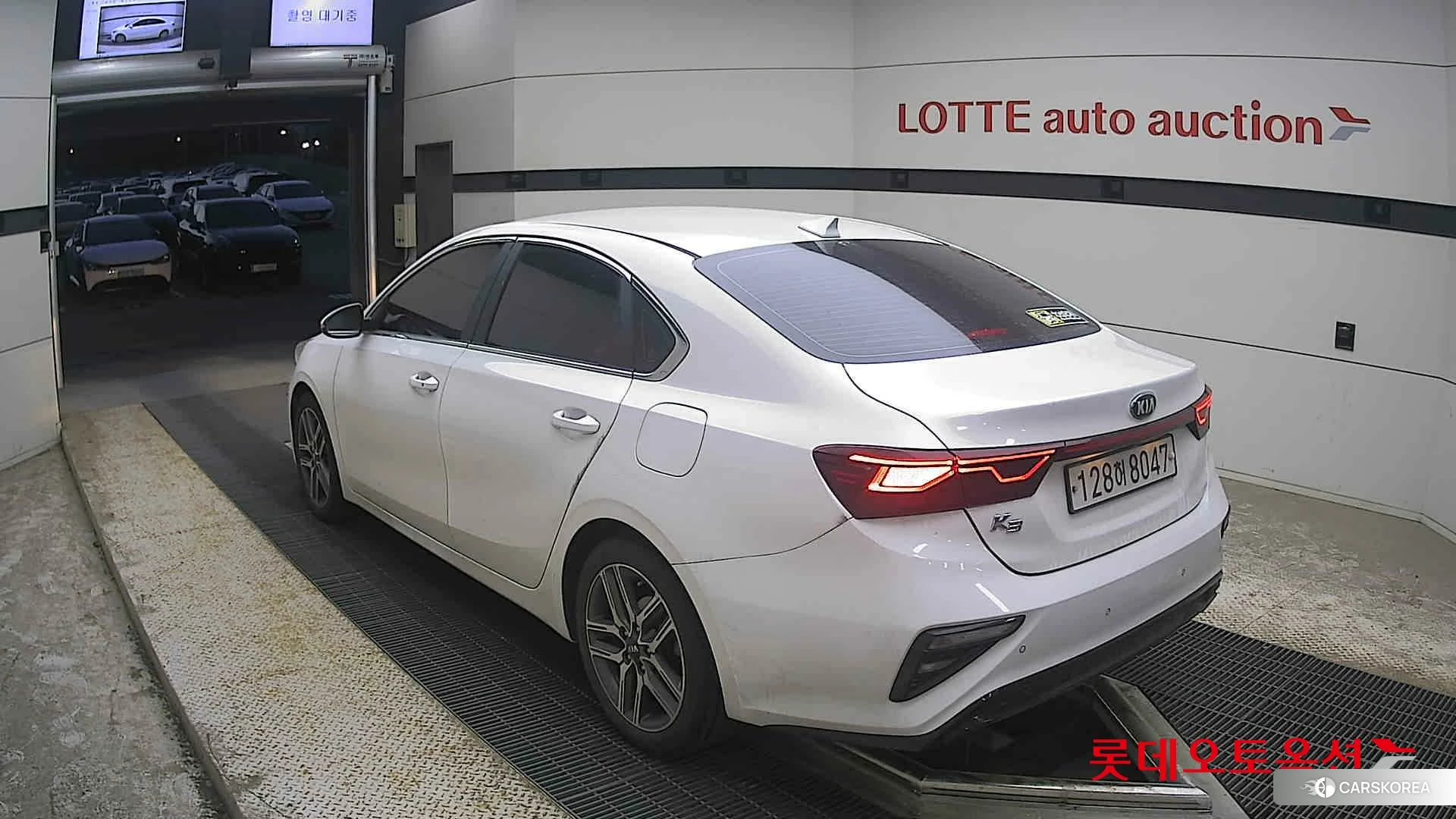 Kia K3 id 4296859 из Кореи 32