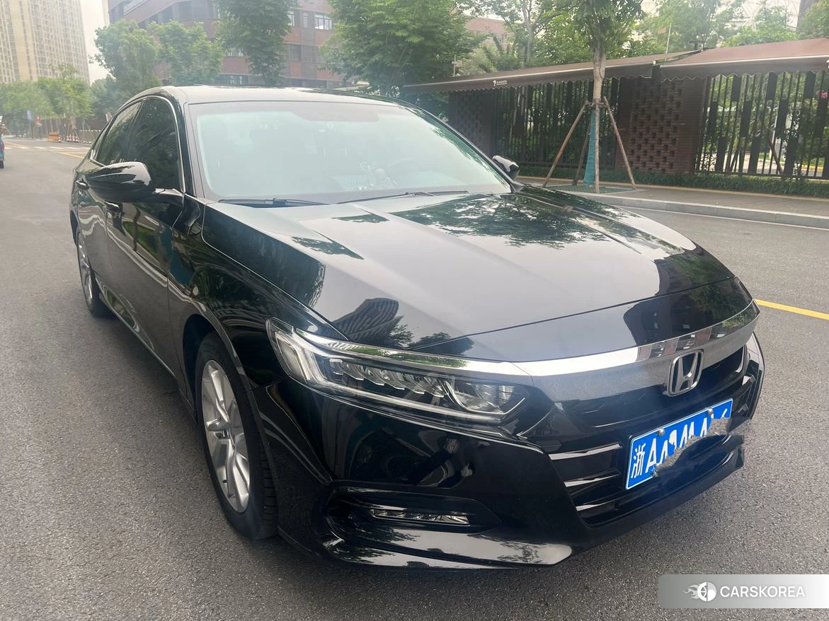 Honda Accord id 4420174 из Китая 8