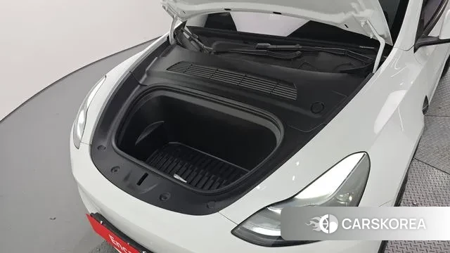 Tesla Model Y id 3359851 из Кореи 16