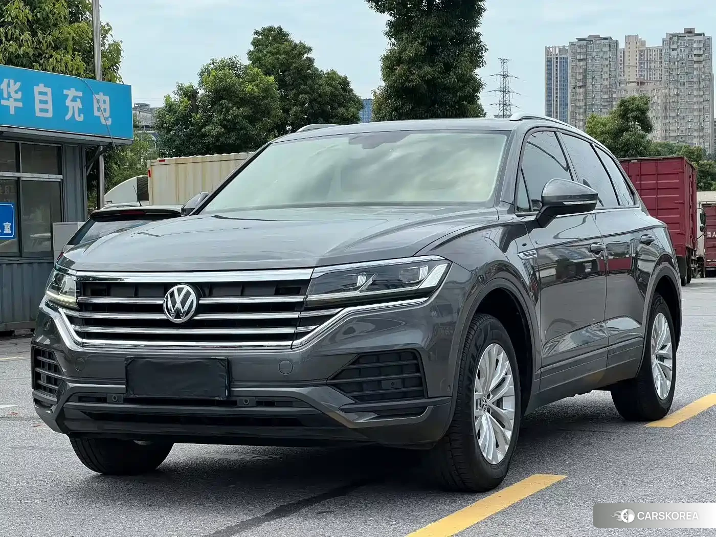 Volkswagen Touareg 2020 Silver/gray из Китая, фото 6