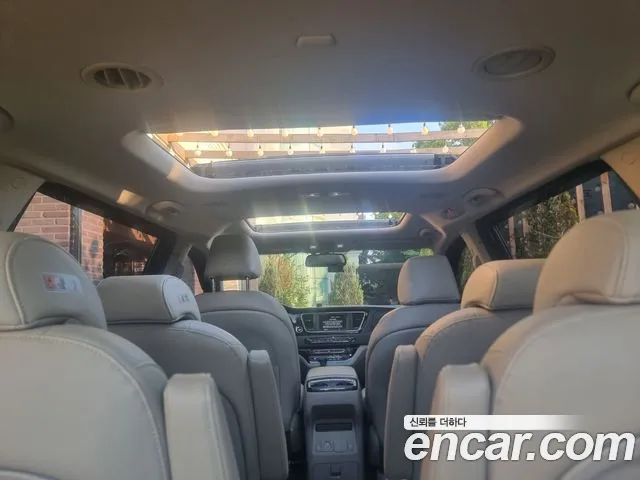 Kia The New Carnival id 2850602 из Кореи 16