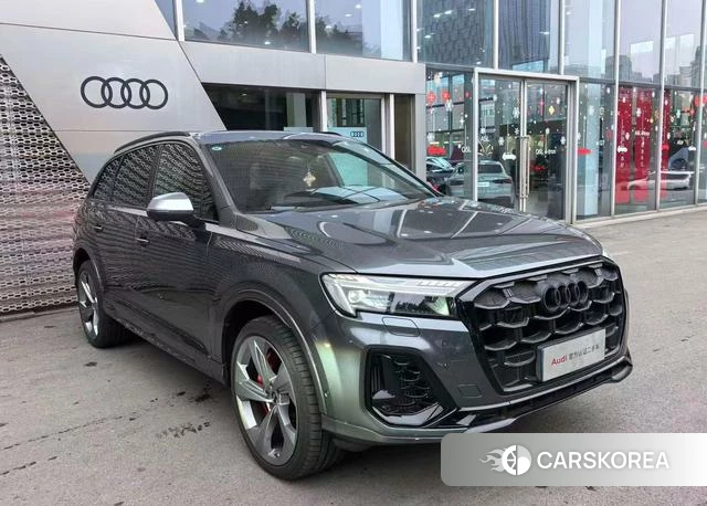 Audi SQ7 id 4348881 из Китая 8