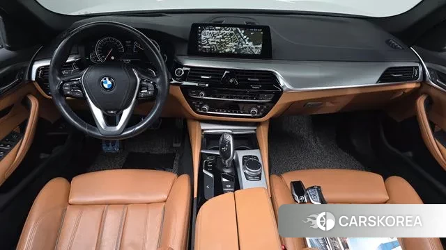 BMW 5 Series (G30) id 3515425 из Кореи 16