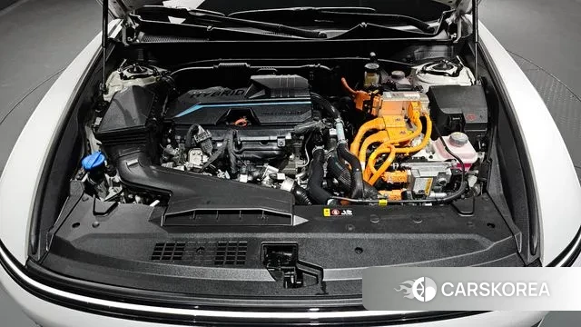 Hyundai Grandeur Hybrid (GN7) id 3026675 из Кореи 16