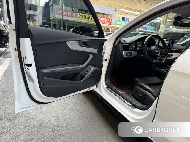 Audi A4L id 4393288 из Китая 16