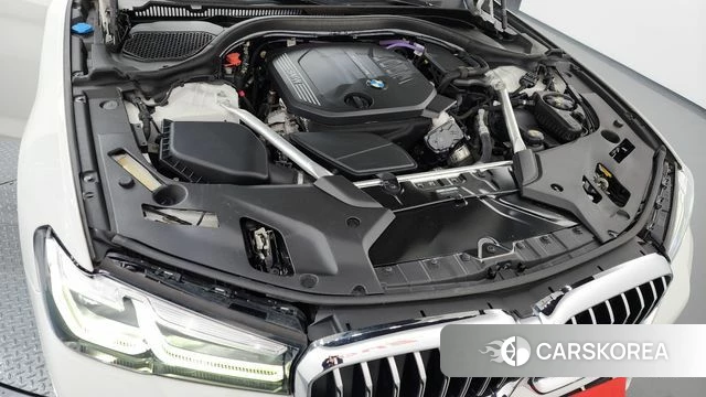 BMW 5 Series (G30) id 3884851 из Кореи 16