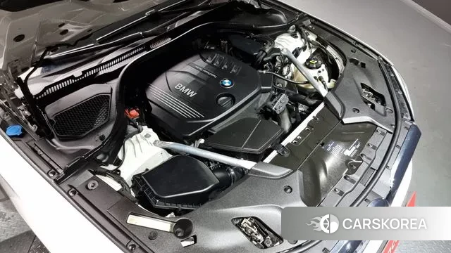 BMW 5 Series (G30) id 3034174 из Кореи 16