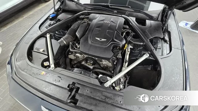 Genesis G90 id 3646456 из Кореи 16