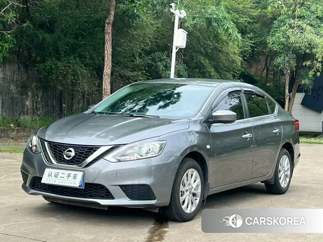 Nissan Xuan Yi 2024 Темно-серый из Китая, фото 6