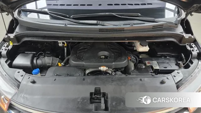 Hyundai The New Grand Starex id 3736654 из Кореи 16