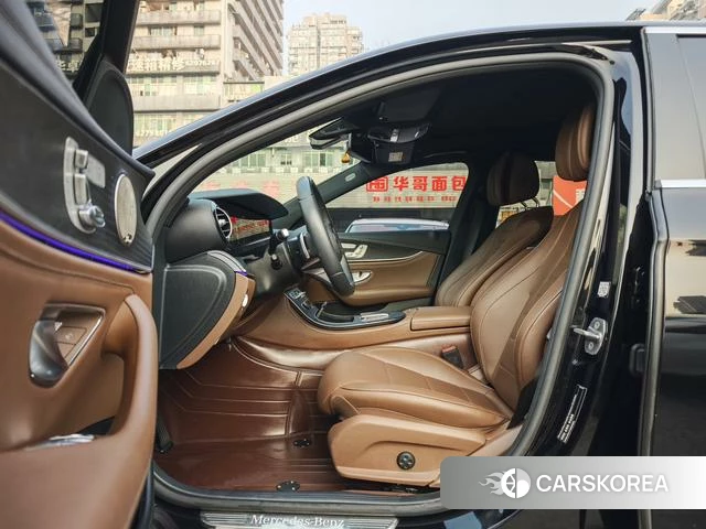 Mercedes-Benz E-class id 4272023 из Китая 18