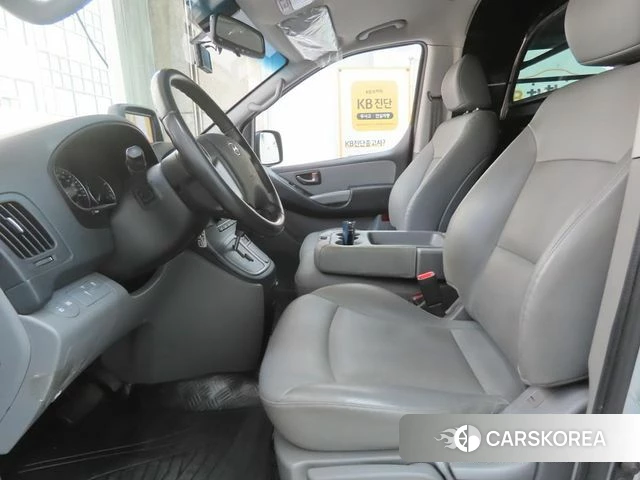 Hyundai The New Grand Starex id 4930112 из Кореи 15