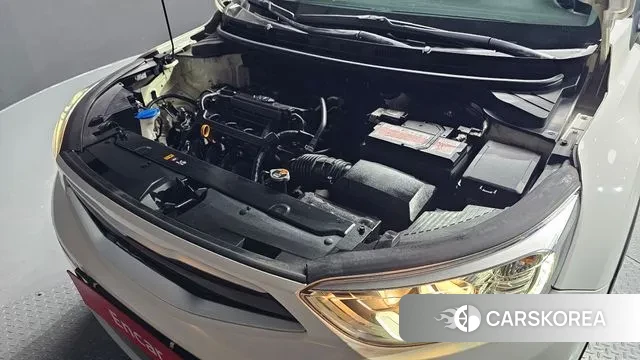 Kia Stonic id 3034416 из Кореи 16