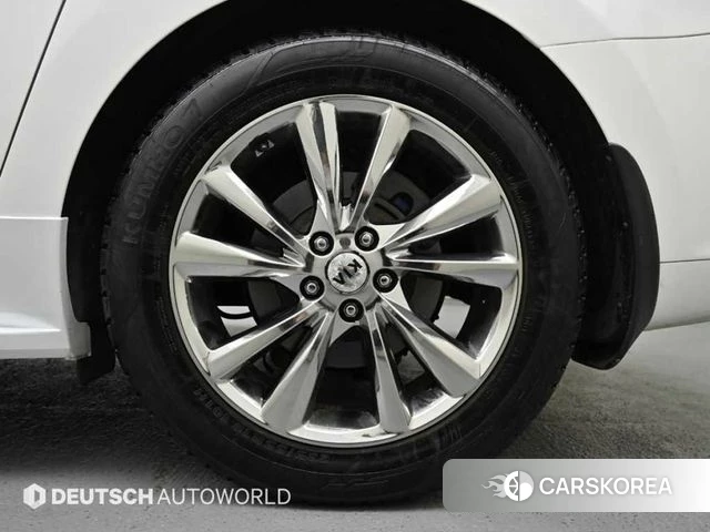 Kia The New Carnival id 4485838 из Кореи 16