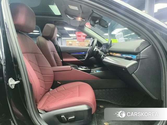 BMW 5 series id 4335124 из Китая 10