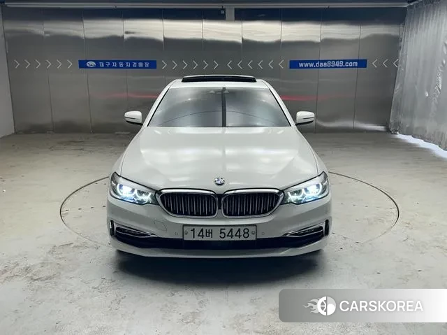 BMW 5 Series (G30) id 3713915 из Кореи 16