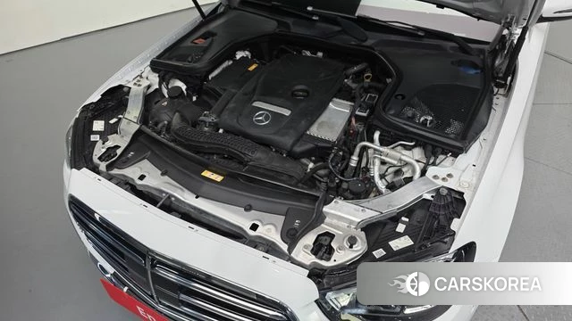Mercedes-Benz E-Class W213 id 4707995 из Кореи 30