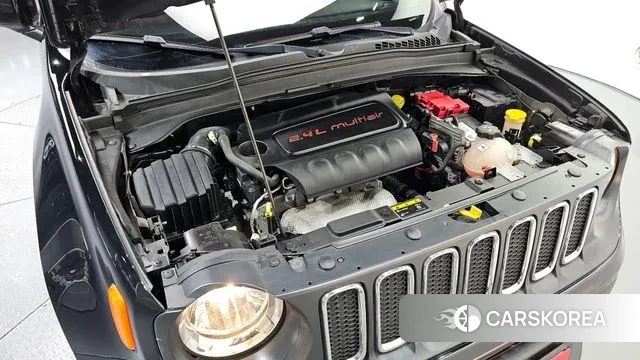 Jeep Renegade id 2961726 из Кореи 16