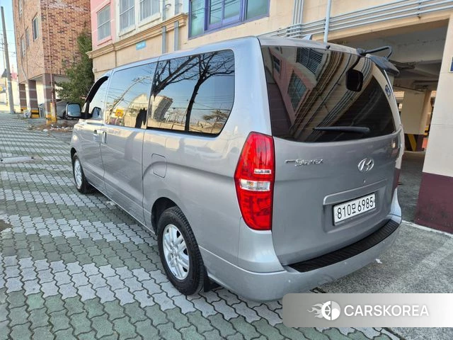 Hyundai The New Grand Starex id 3813291 из Кореи 16