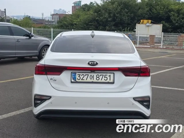 Kia Come New K3 id 2927198 из Кореи 16