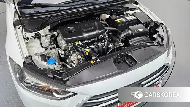 Hyundai Avante AD id 2981776 из Кореи 16