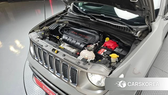 Jeep Renegade id 4620154 из Кореи 34