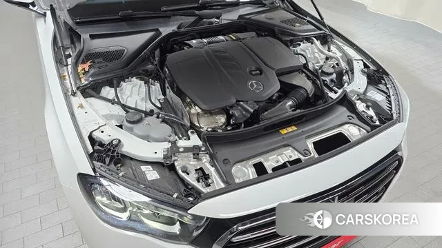 Mercedes-Benz E-Class W214 id 3507386 из Кореи 16