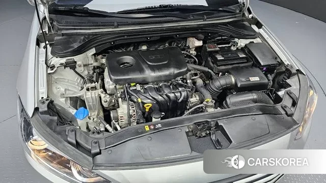 Hyundai Avante AD id 3375341 из Кореи 16