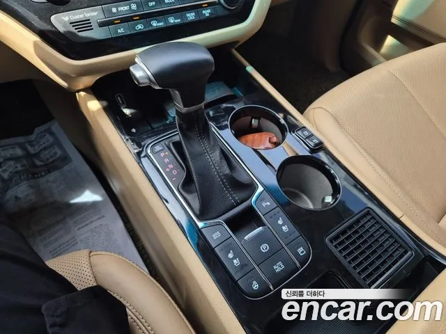 Kia The New Carnival id 2886766 из Кореи 16