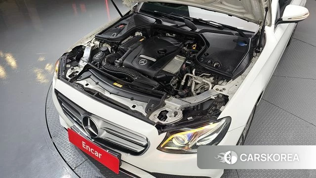 Mercedes-Benz E-Class W213 id 4318077 из Кореи 31