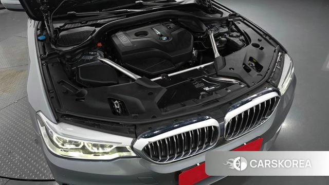 BMW 5 Series (G30) id 4435267 из Кореи 31