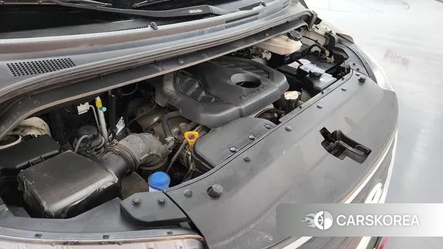 Hyundai The New Grand Starex id 3484898 из Кореи 16