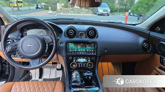 Jaguar All New XJ id 3150360 из Кореи 16