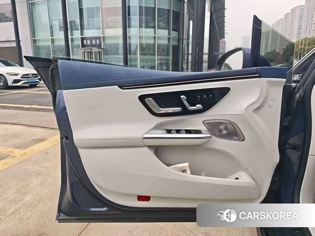 Mercedes-Benz EQE id 4254753 из Китая 13