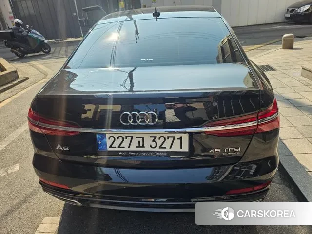 Audi A6 (C8) 2023 Черный из Кореи, фото 6