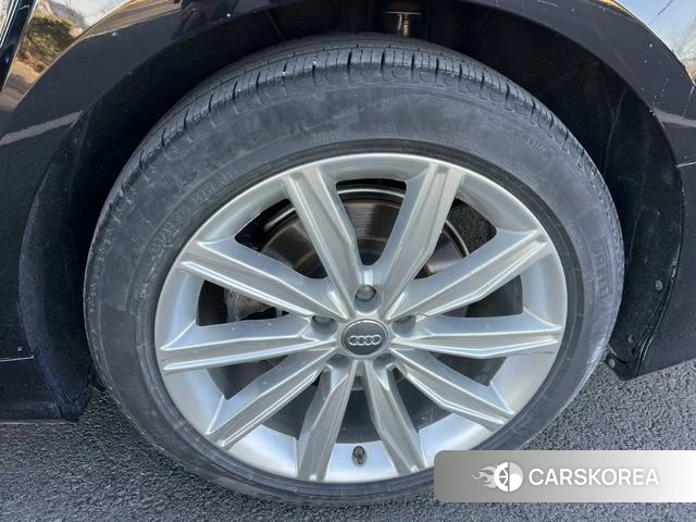 Audi A6L id 4307502 из Китая 12