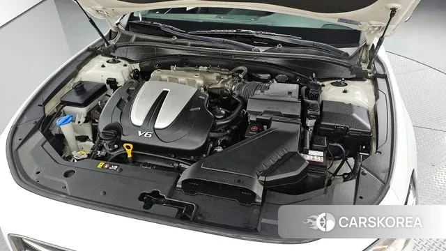 Hyundai Grandeur IG id 3403118 из Кореи 16