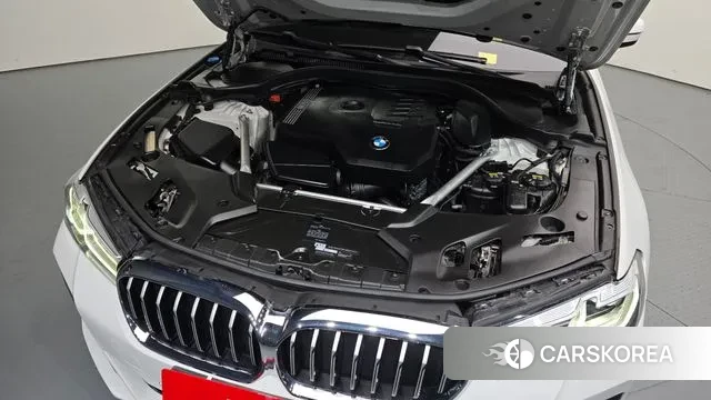 BMW 5 Series (G30) id 3454241 из Кореи 16