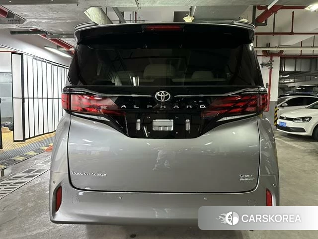 Toyota Elfa id 4263191 из Китая 12