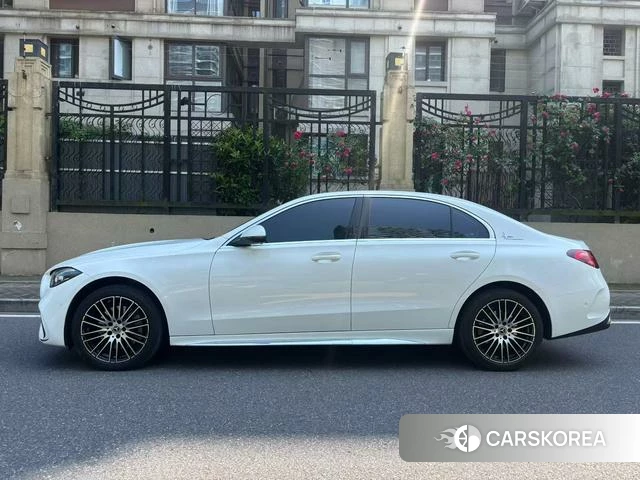 Mercedes-Benz Class C 2024 Белый из Китая, фото 6