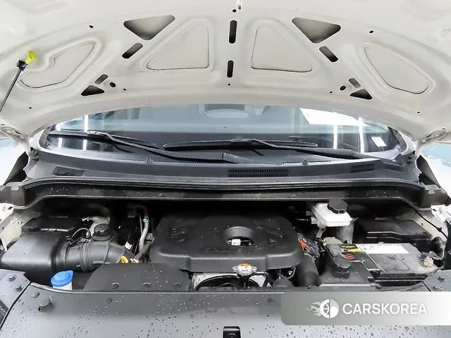 Hyundai The New Grand Starex id 3259687 из Кореи 9