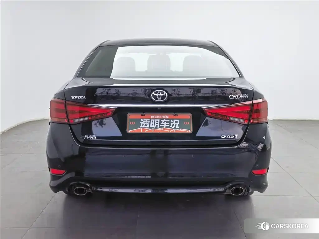 Toyota Crown id 4576808 из Китая 20