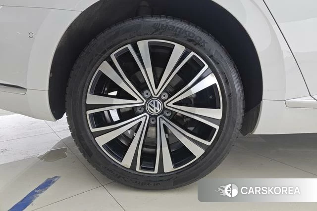 Volkswagen CC id 3783577 из Китая 13